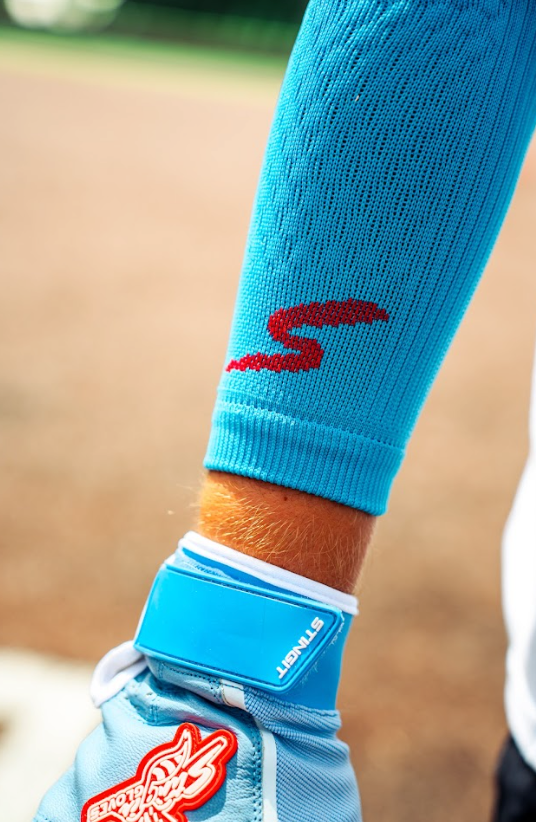 Load image into Gallery viewer, Stinger Premium Arm Sleeve - Carolina