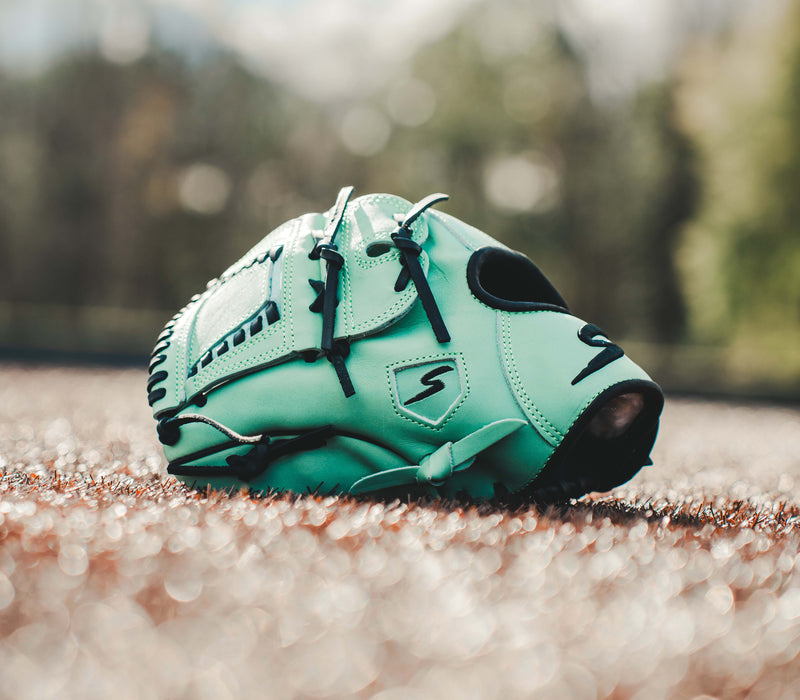 Load image into Gallery viewer, Stinger Cashflow 12" Baseball - Softball Fielding Glove