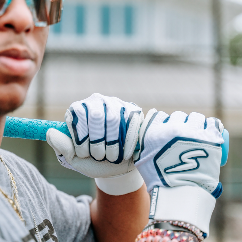 Load image into Gallery viewer, Winder Series Batting Gloves - Navy &amp; White
