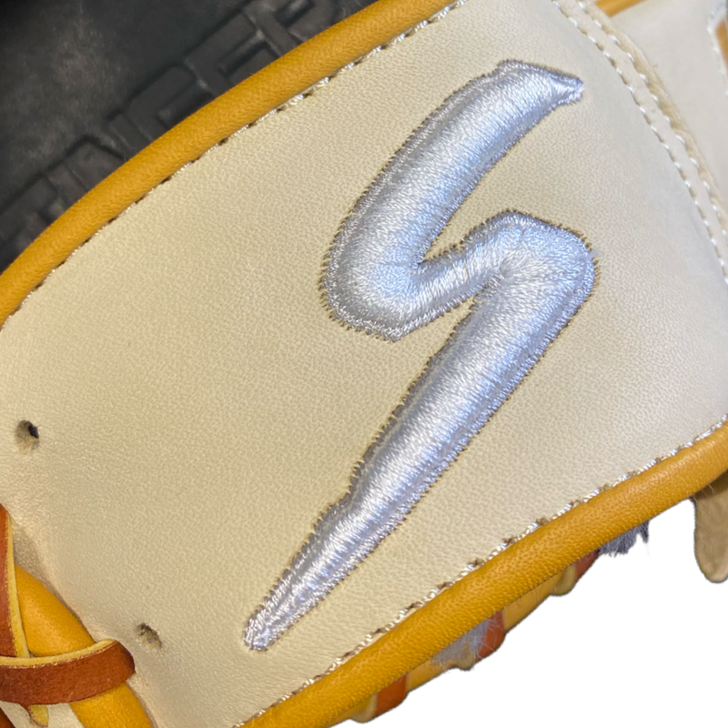 Load image into Gallery viewer, Sand Series Infield Baseball Glove
