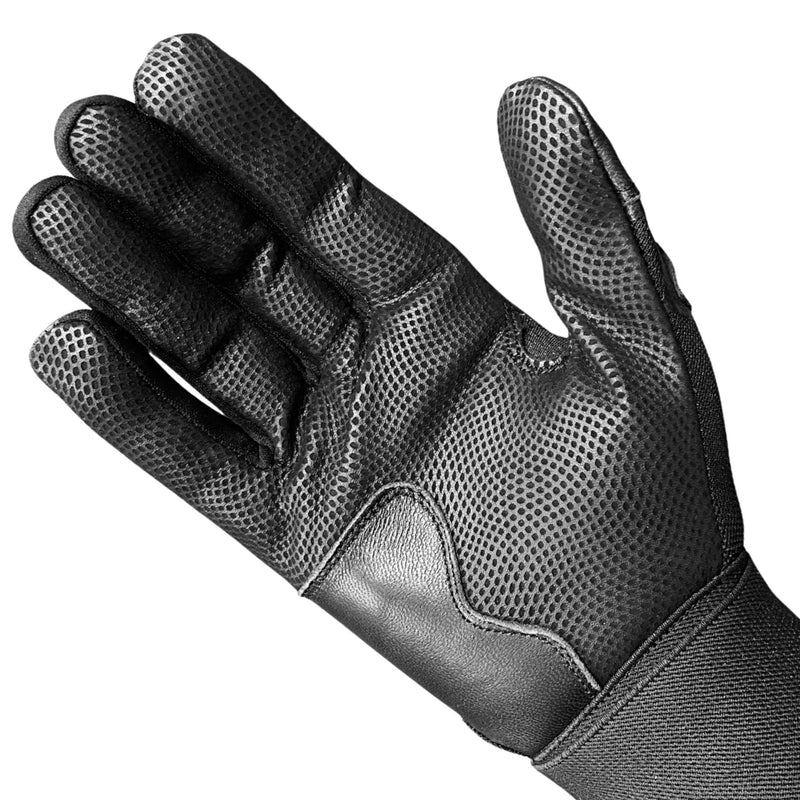 Load image into Gallery viewer, Winder Series Batting Gloves - Black Out
